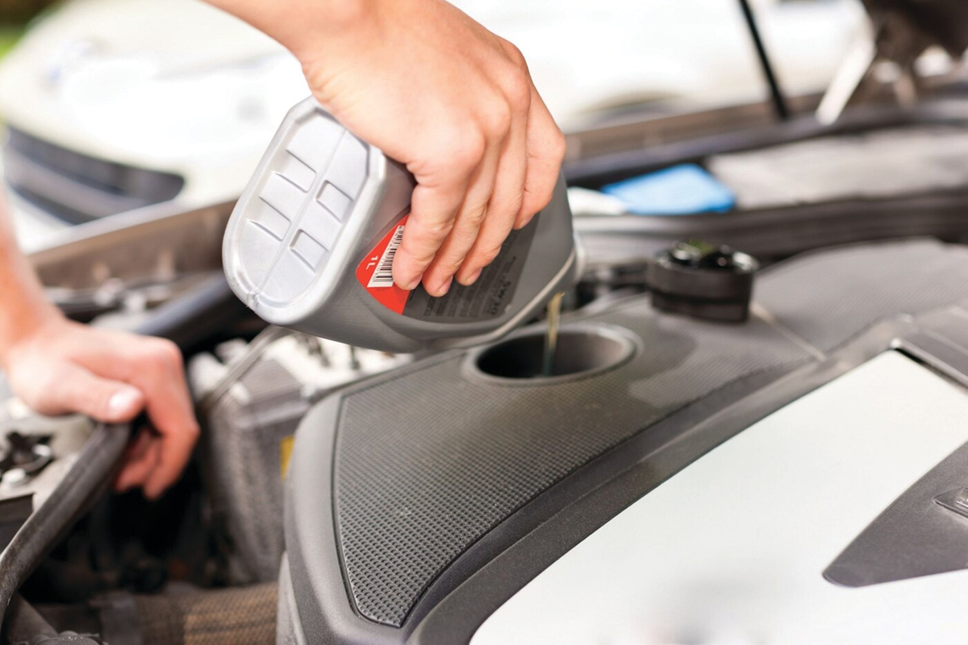 $15 For An Oil Change & Filter (Reg. $30)