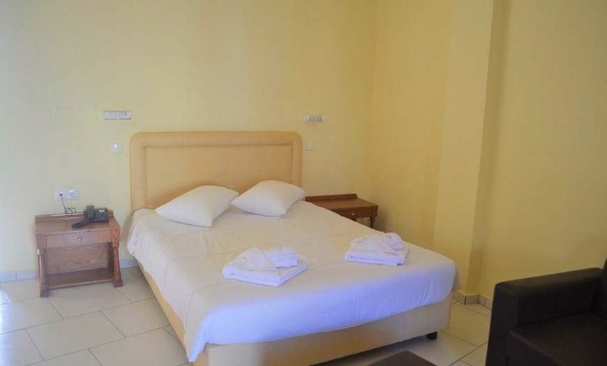 Image 9: ✈ KRETA | Kato Gouves - Diogenis Blue Palace Hotel 4* - Odkryty basen