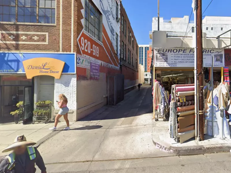 Parking at 905 Maple Ave. Lot