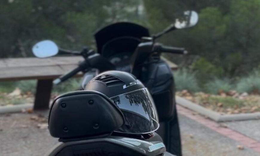 Image 3: Tour privado en moto por la ciudad de Barcelona