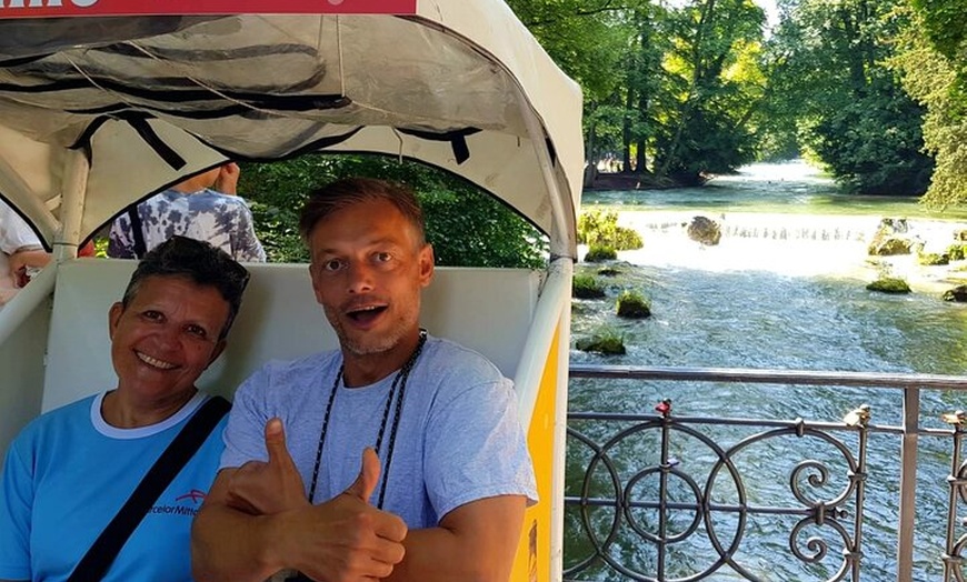 Image 5: Private und komplette Rikscha tour im Englischen Garten