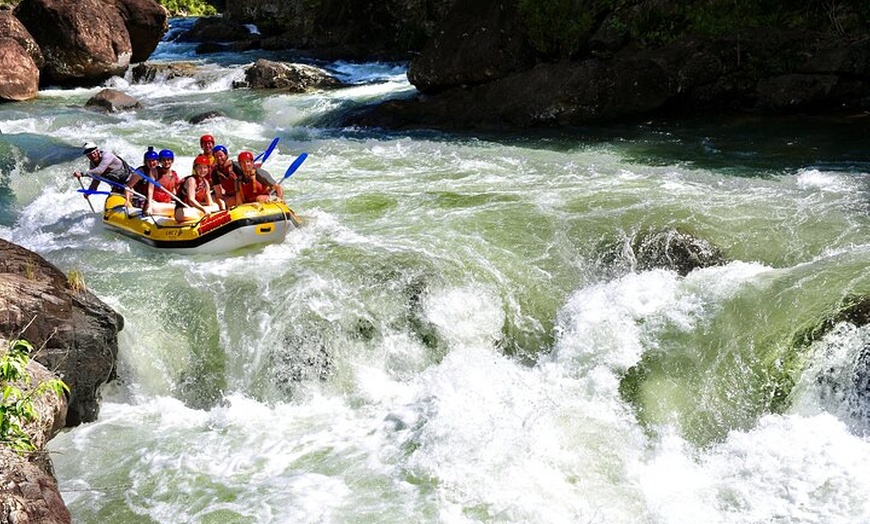Image 4: Tully River Full-Day White Water Rafting