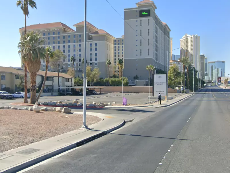 Parking at 303 E. Harmon Ave. Lot