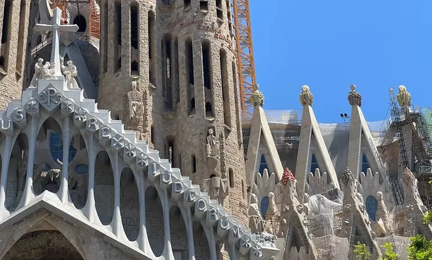 Image 6: Visita guiada a la Sagrada Familia Los secretos ocultos de Gaudí