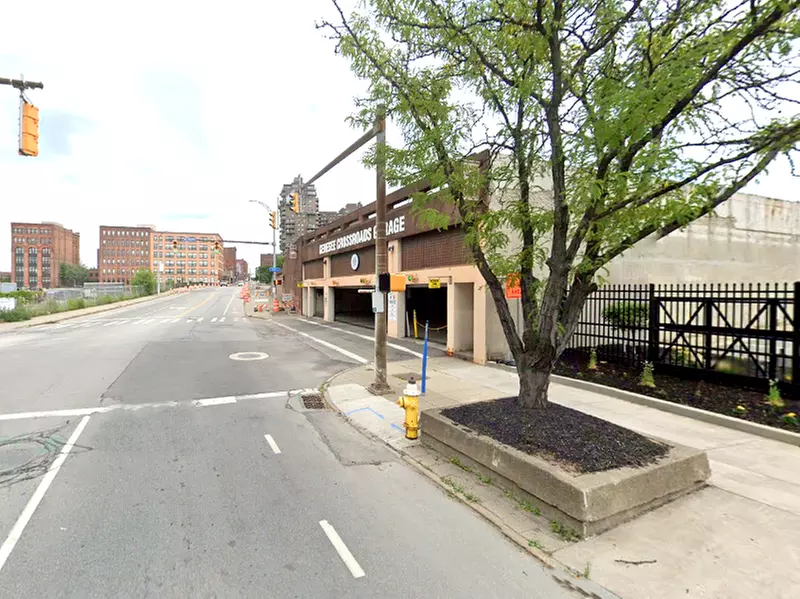 Parking at Genesee Crossroads Garage