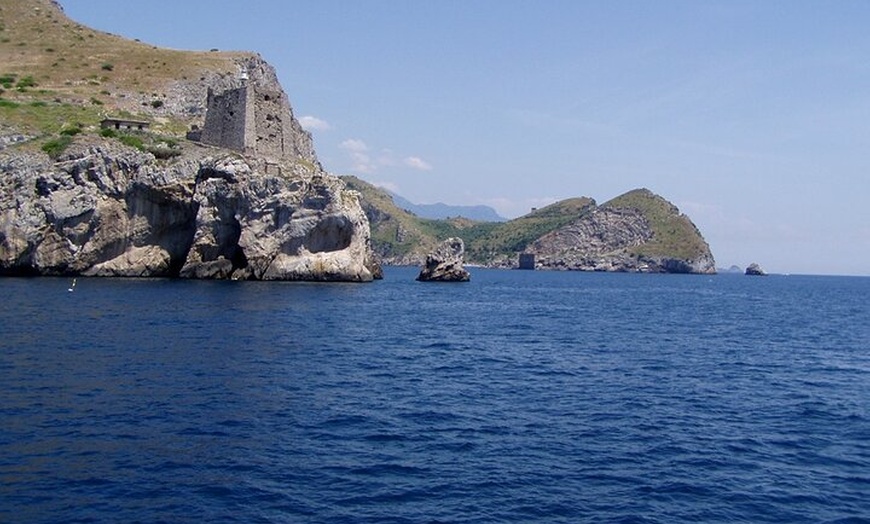 Image 19: Amalfi coast tour in barca massimo 12 persone