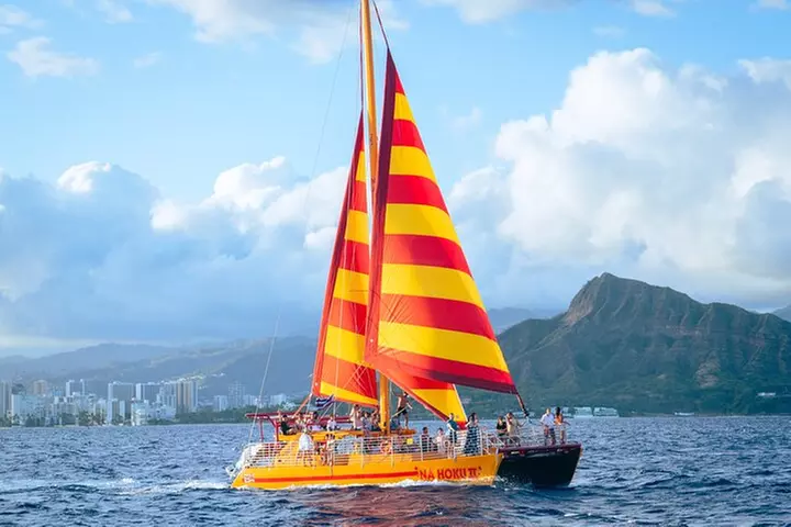 Honolulu Sunset Sail from Kewalo Harbor Including Drinks - Primary Image