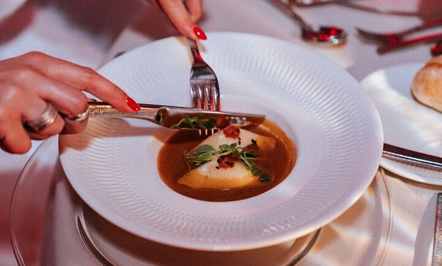 Image 3: Ticket para Scandal Dinner Show en Santa Cruz de Tenerife