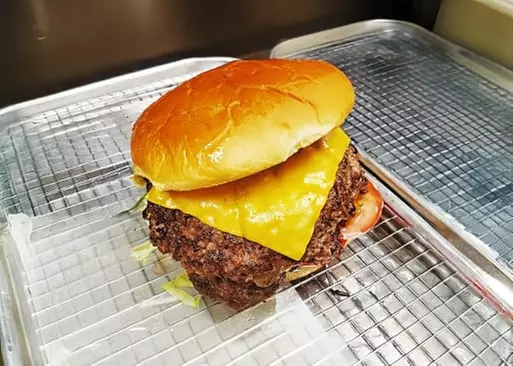 5% Cash Back at Burger By Day
