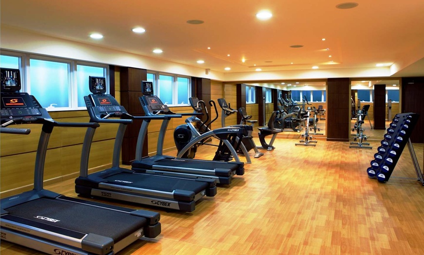 Image 17: ✈ VEREINIGTE ARABISCHE EMIRATE | Dubai - Park Regis Kris Kin Hotel ...