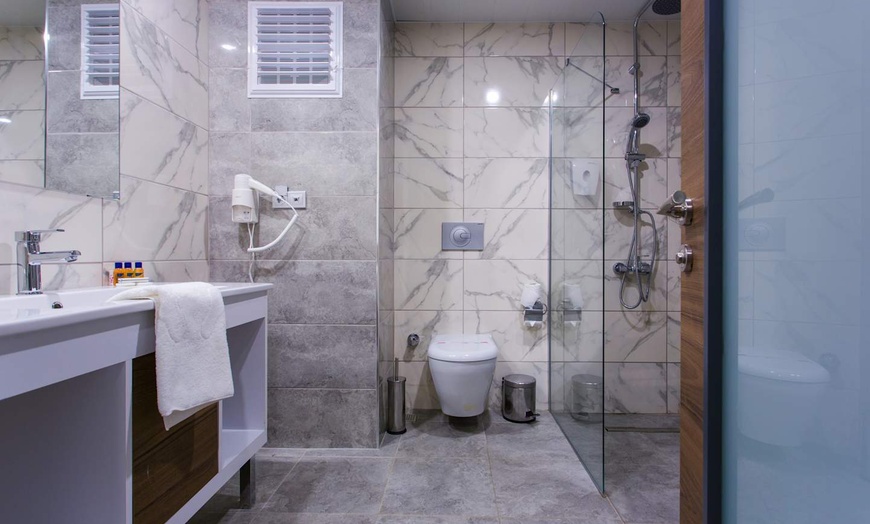 Image 8: ✈ ANTALYA ET SA RÉGION | Turkler - Eftalia Ocean Hotel 5*, 3 nuit -...