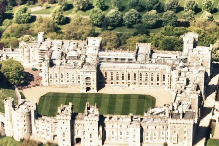 From London Windsor Private Day Trip - Image 6