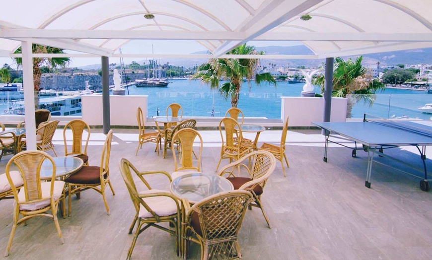 Image 13: ✈ KOS | Kos City - Kosta Palace 4*, 3 nights - Seafront