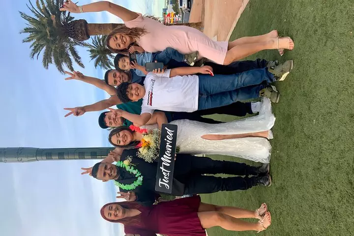 Get Married at the Fabulous Las Vegas Sign + Photos