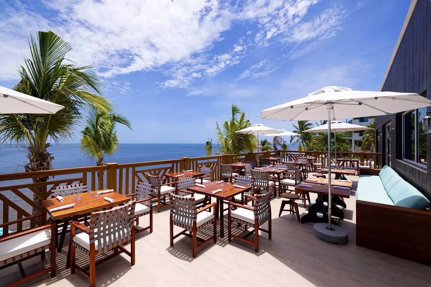 ✈ MEXICO | Puerto Morelos - Margaritaville Island Reserve Riviera M...