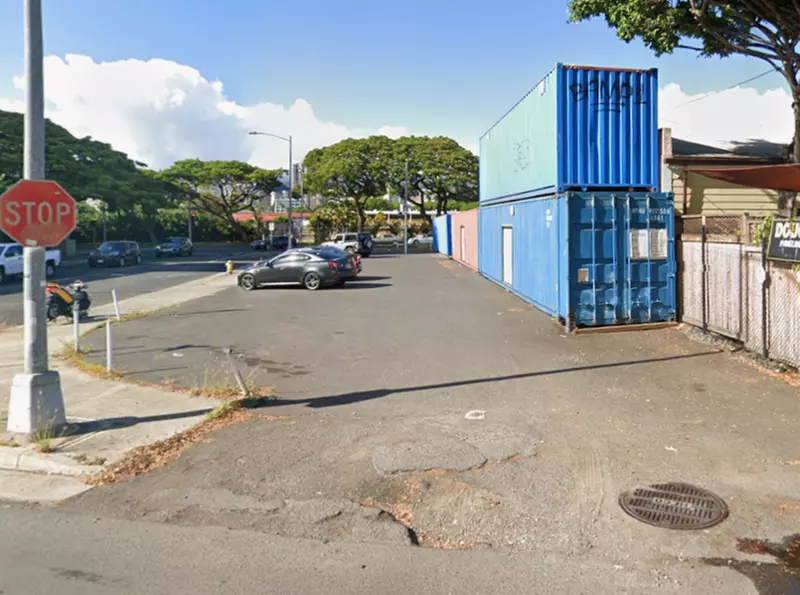 Parking at [H668] 1101 Kapiolani Blvd. Lot