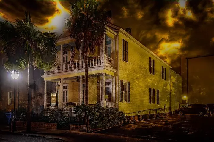 Charleston's Spirits & Spirits Haunted Pub Crawl