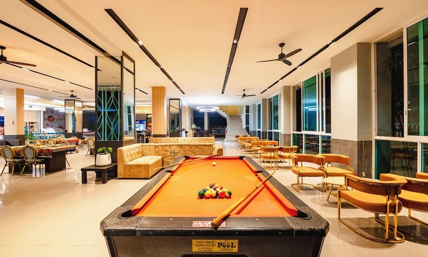 Image 2: ✈ POŁUDNIOWA TAJLANDIA | Phuket - Casa Del M 4* - Odkryty basen