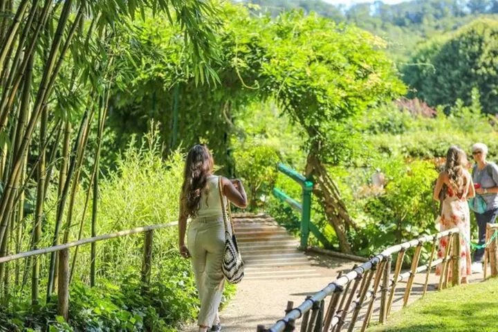 Demi-journée guidée à Giverny Monet depuis Paris