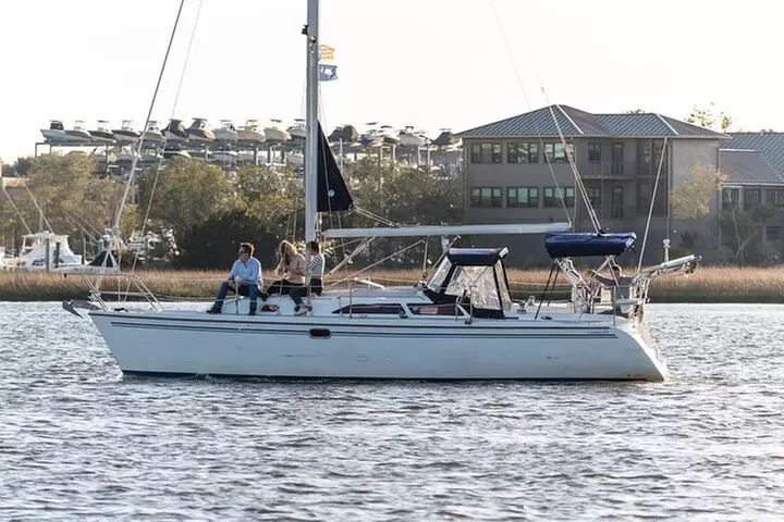 Private Luxury Yacht Charters, BYOB & Dolphins