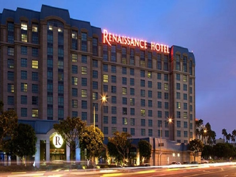 Parking at Renaissance LAX - Valet Kiosk