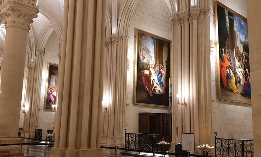Image 5: Visite guidée intérieure de la cathédrale Notre-Dame de Paris