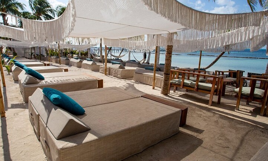 Image 5: Get Up and Go to Isla Mujeres: Catamaran Tour
