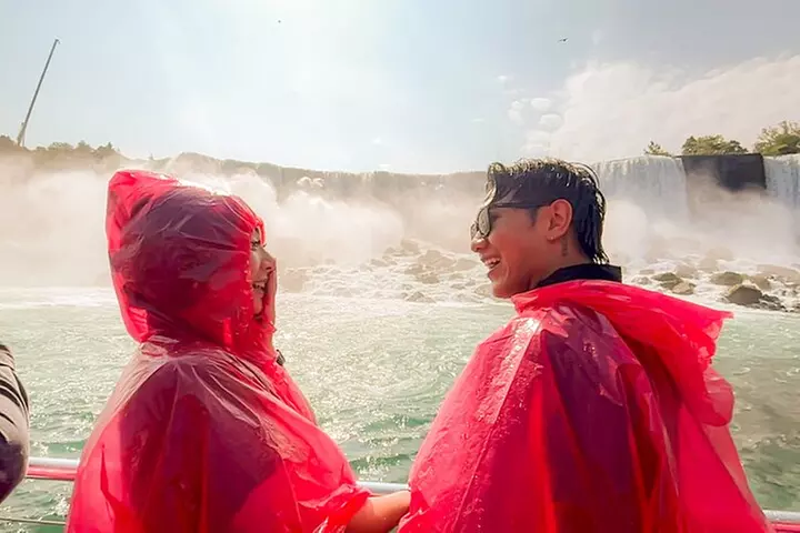 Niagara Falls: USA + Canada Tour with Cave, Boat Ride and Lunch