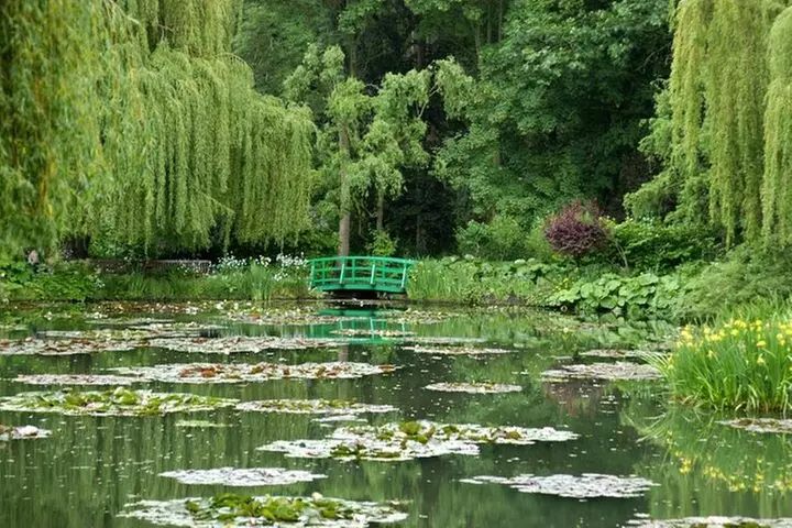 Demi-journée guidée à Giverny Monet depuis Paris