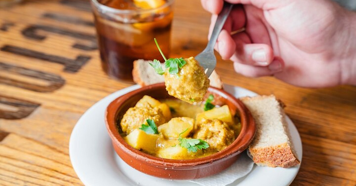 Tour gastronómico de tapas y vinos en Málaga