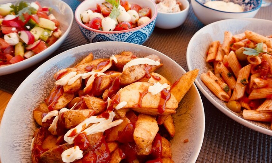 Image 17: Palma Mallorca Paseo en barco de lujo con todo incluido | Sup and S...