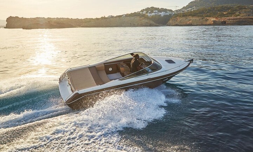 Image 4: Alquiler de Barco Privado para 5 Personas 8 Horas en Ibiza