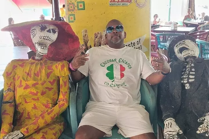 Cancun Shopping Private Guided Tour & City Sightseeing