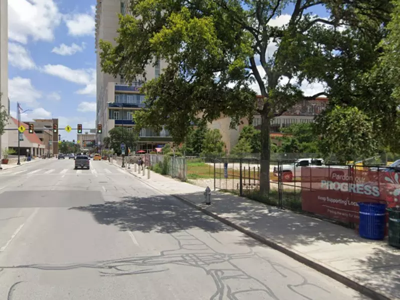 Parking at 550 E. Market St. Lot