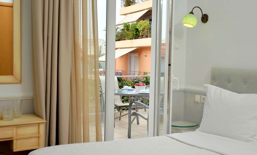 Image 6: ✈ ATHENE EN OMGEVING | Athene - Acropolis Ami Boutique Hotel 3*, 2 ...