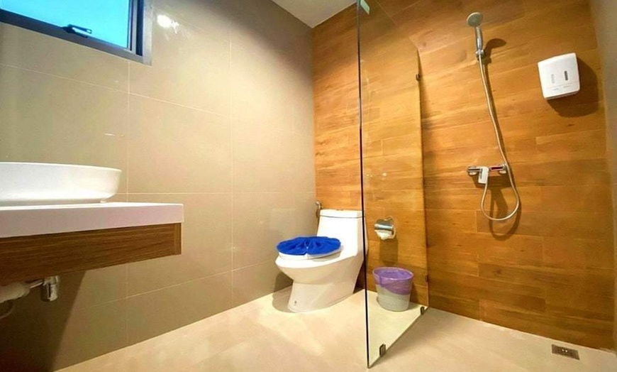 Image 129: ✈ POŁUDNIOWA TAJLANDIA | Phuket - The Thames Pool Access Resort 4* ...
