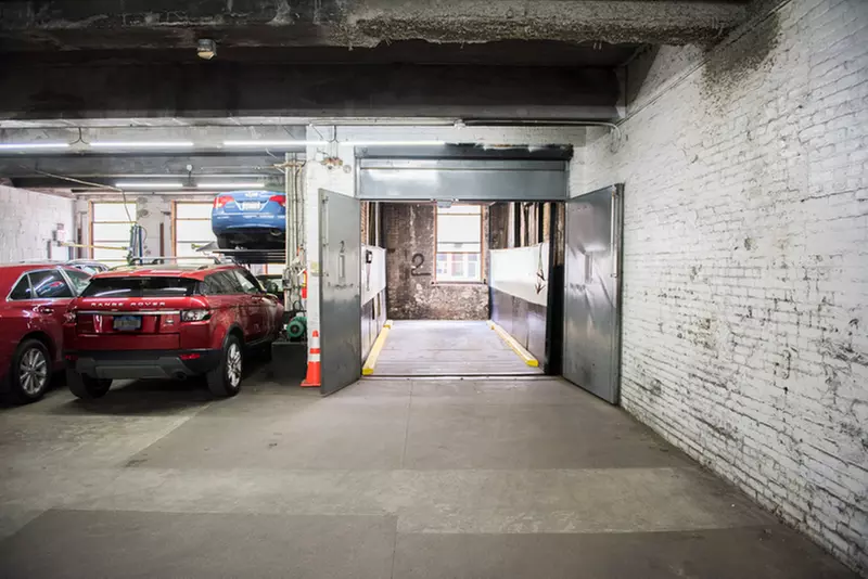 Parking at Park-it Management - 310 E. 11th St. Garage