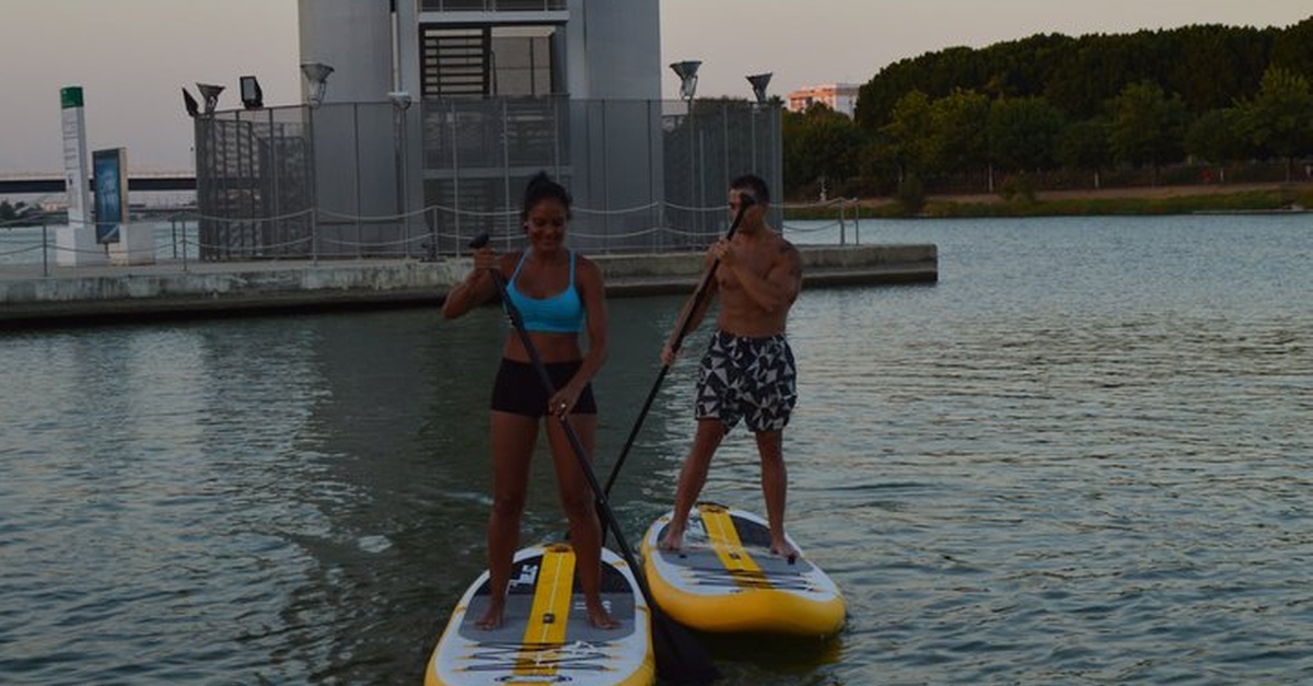 Actividad de kayak y paddle surf en Sevilla