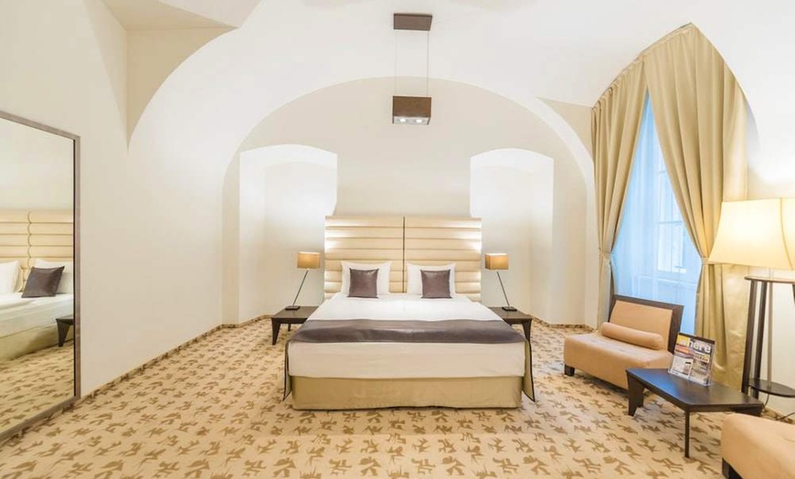 Image 9: ✈ HUNGARY | Budapest - Buda Castle Fashion Hotel 4*, 2 nights - Cit...