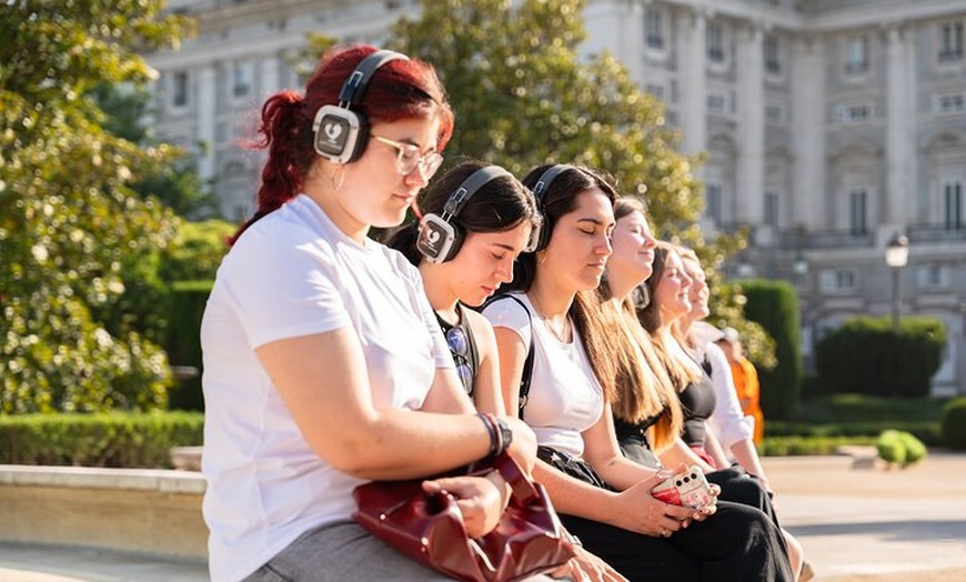 Image 5: Tour a pie por Madrid : Inmersivo con actores | City Voice