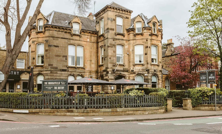 Image 11: ✈ ECOSSE | Edimbourg - Murrayfield hotel & Lodge & tour en bus de l...