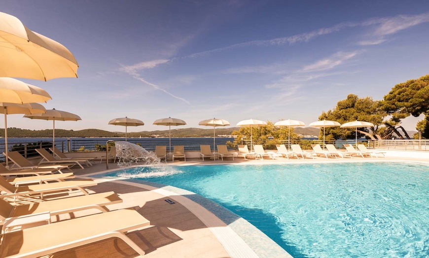 Image 9: ✈ CROATIE | Orebic - Bellevue Maradiso Village by Aminess 4*, 4 nui...
