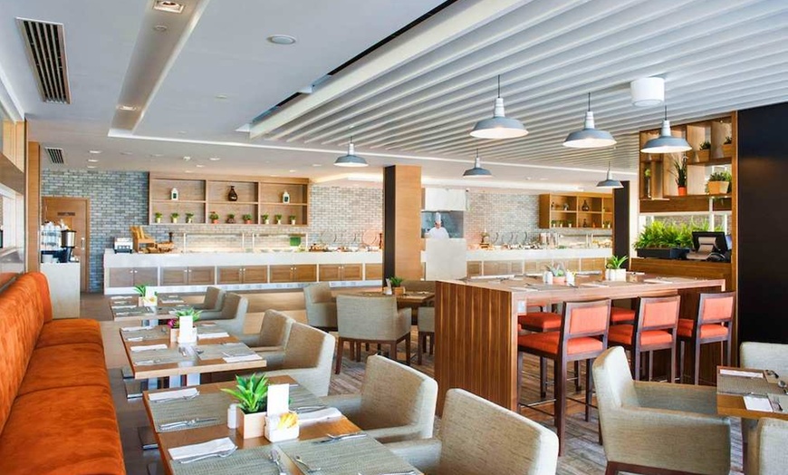 Image 9: ✈ EMIRATS ARABES UNIS | Ras el Kaimah - Hilton Garden Inn Ras Al Kh...