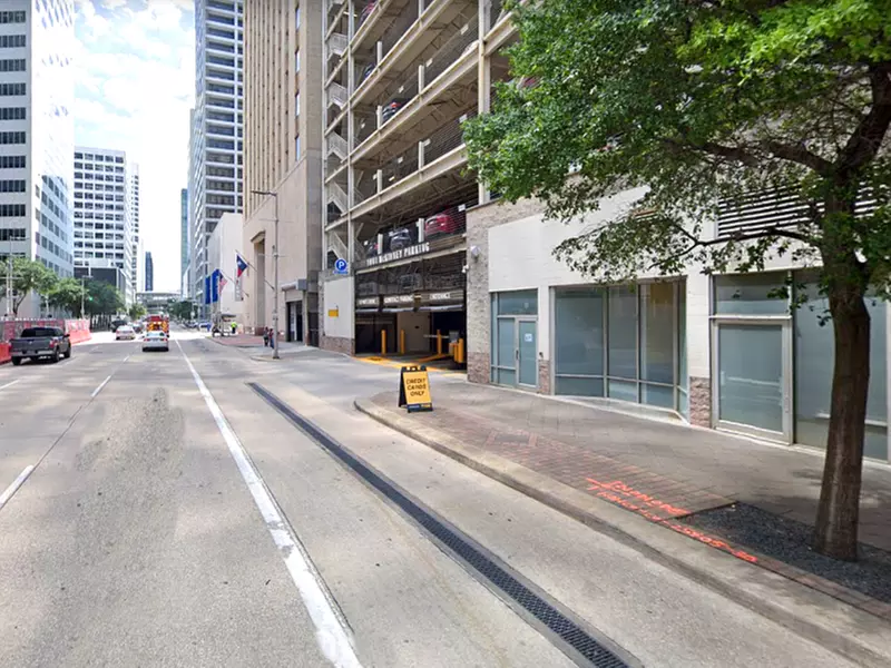 Parking at 1001 McKinney St. Garage