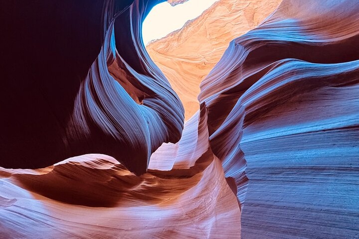 Antelope Canyon, Horseshoe Bend Day Tour with Lake Powell - Primary Image
