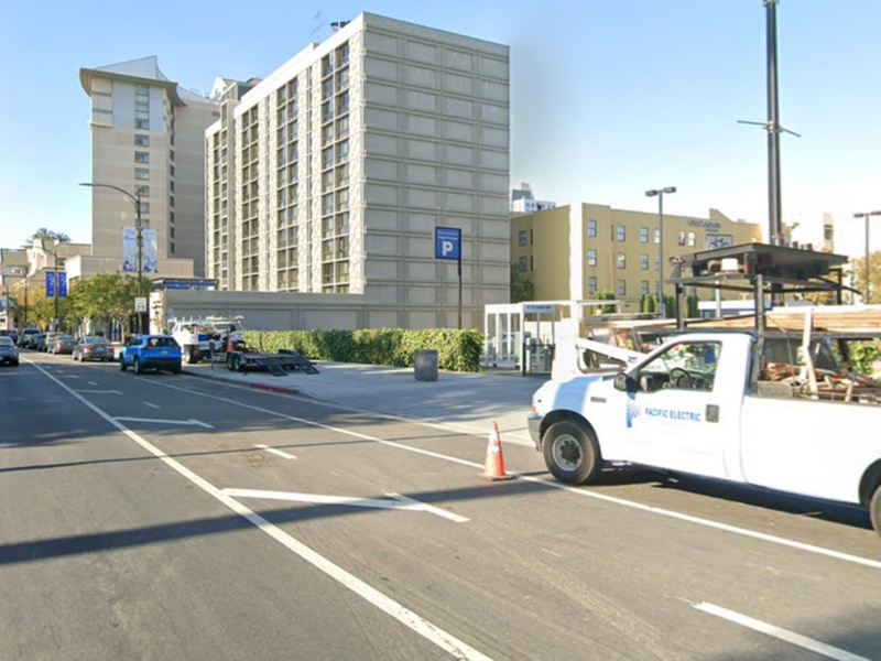 Parking at 285 S. Market Lot - Block 8