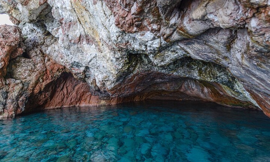Image 12: Scandola & Girolata : L'Excursion Incontournable en Corse
