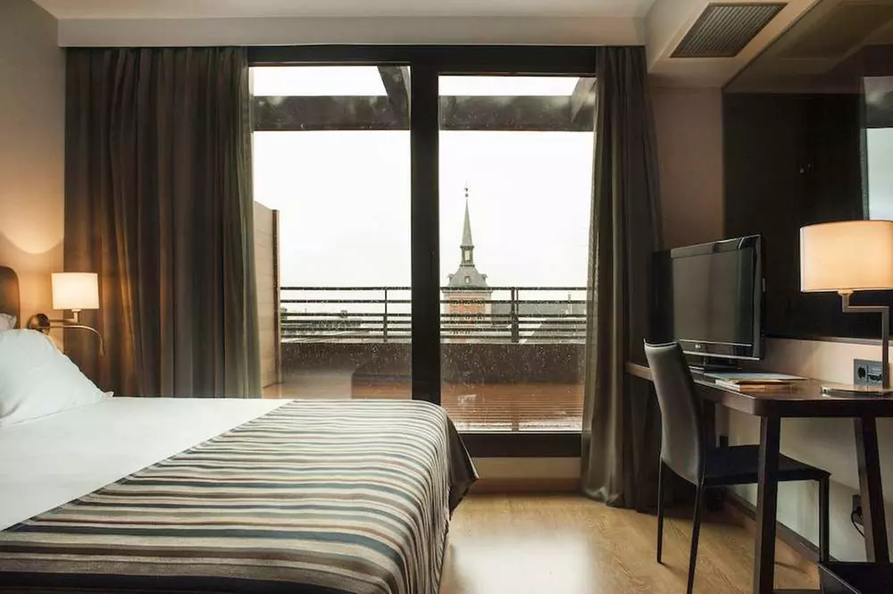 ✈ HISZPANIA | Madryt - Exe Moncloa 4*, 2 nocy - City break