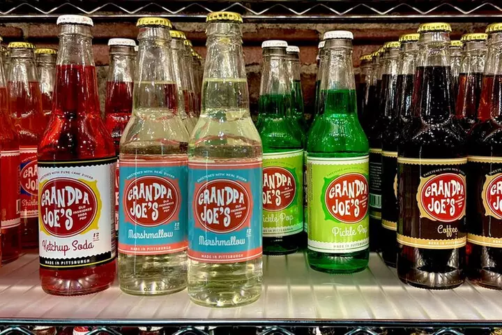 Downtown Pittsburgh Hidden Eats Food Tour with 6 Food Tastings