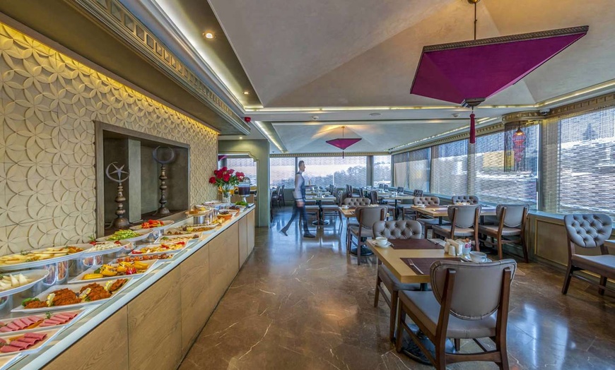 Image 5: ✈ TURKIJE | Istanbul - Yasmak Sultan 4*, 2 nachten - Stadscentrum